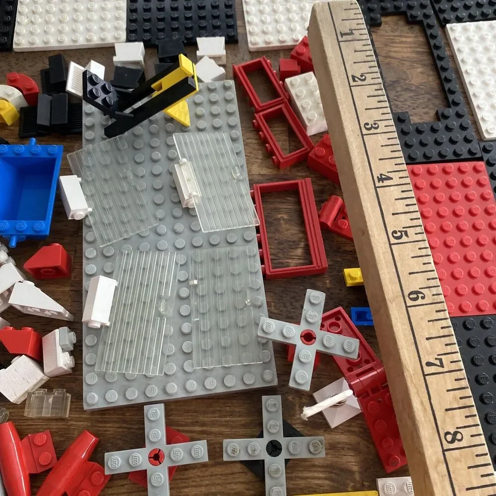 Vintage Lego Lot Flat Helicopter Door Wedge Brick Curve Sign Mixed 90+ Pieces